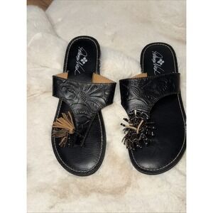 Patricia Nash Navy Pom Pom Sandals Size 10 NWOT